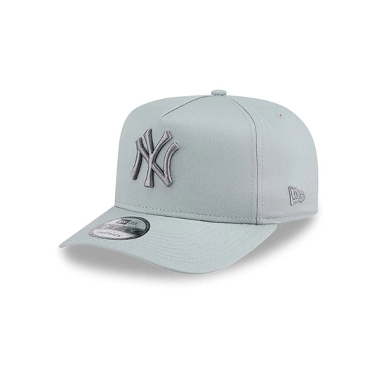 NEW ERA New York Yankees 9FIFTY A-Frame Snapback Cap - Silver Wing/Storm Grey UV