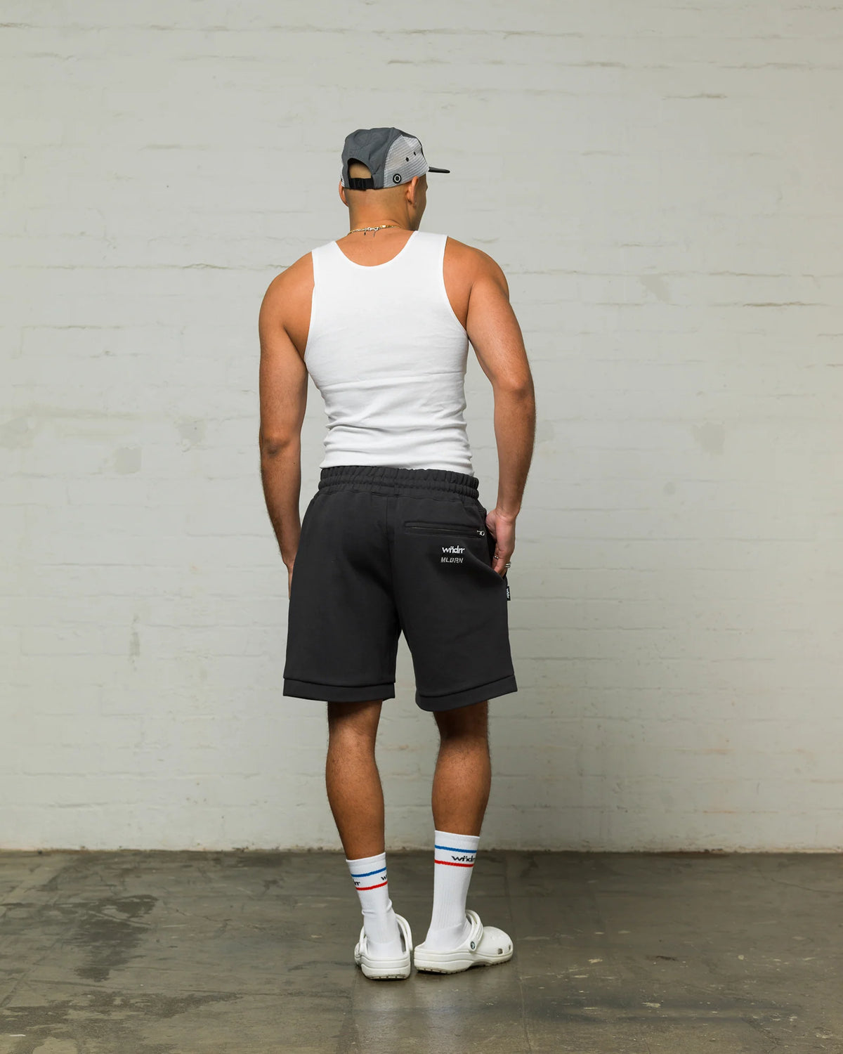 WNDRR Represent Mens Elastic Waist Tech Track Short - Faded Black