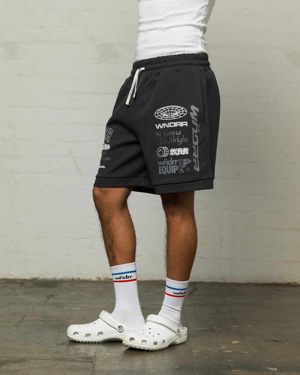 WNDRR Represent Mens Elastic Waist Tech Track Short - Faded Black