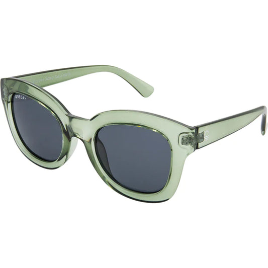 ONEDAY XOXO Sunglasses - Green/Smoke