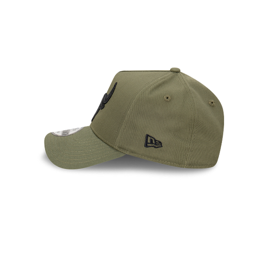 NEW ERA Chicago Bulls 9FORTY A-Frame Snapback Cap - Olive/Black