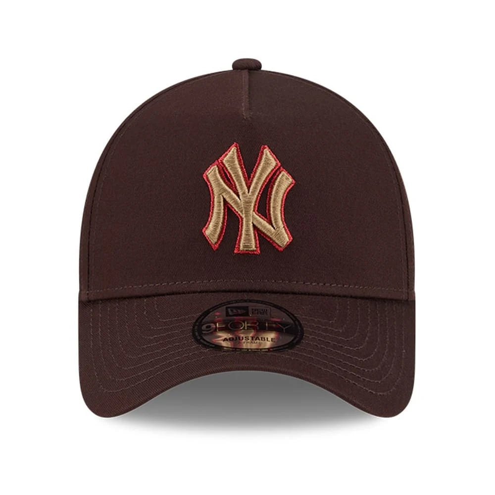 NEW ERA New York Yankees Choc Cherry 9FORTY A-Frame Snapback Cap - Burnt Wood
