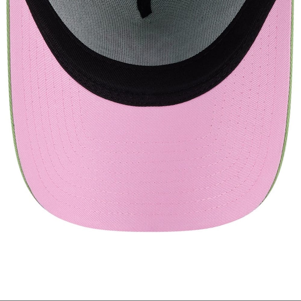 NEW ERA New York Yankees Strawberry Matcha 9FORTY A-Frame Snapback Cap - Matcha Green