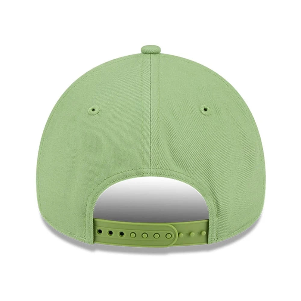 NEW ERA New York Yankees Strawberry Matcha 9FORTY A-Frame Snapback Cap - Matcha Green