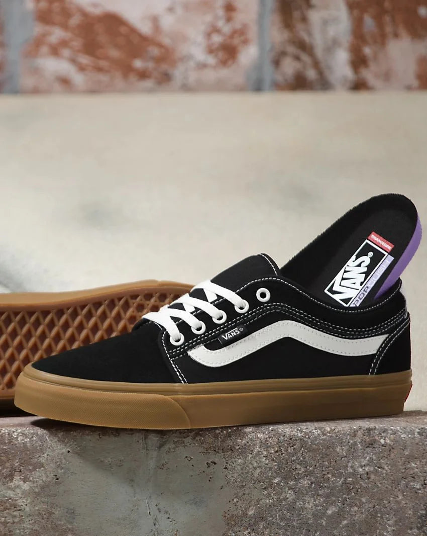 VANS Skate Chukka Low Shoe - Black/Gum