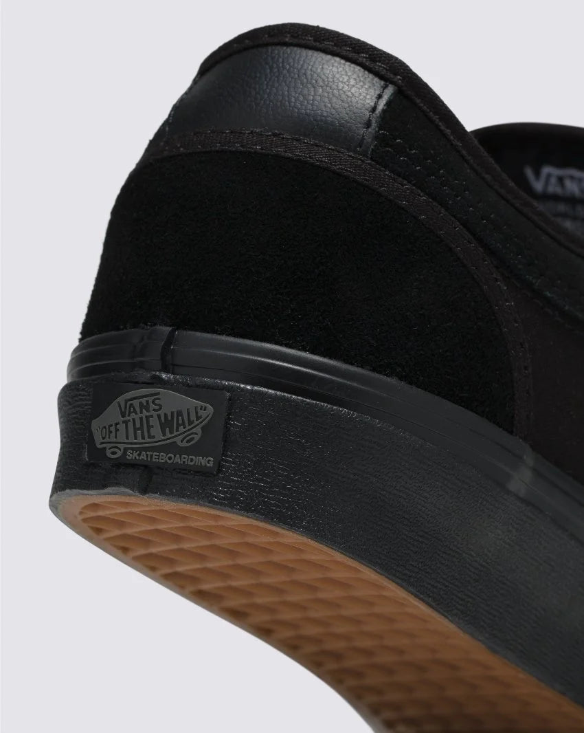 VANS Skate Chukka Low Shoe - Blackout