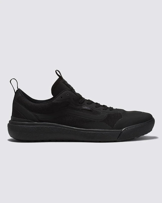 VANS Ultrarange Exo Shoe - Black/Black/Black